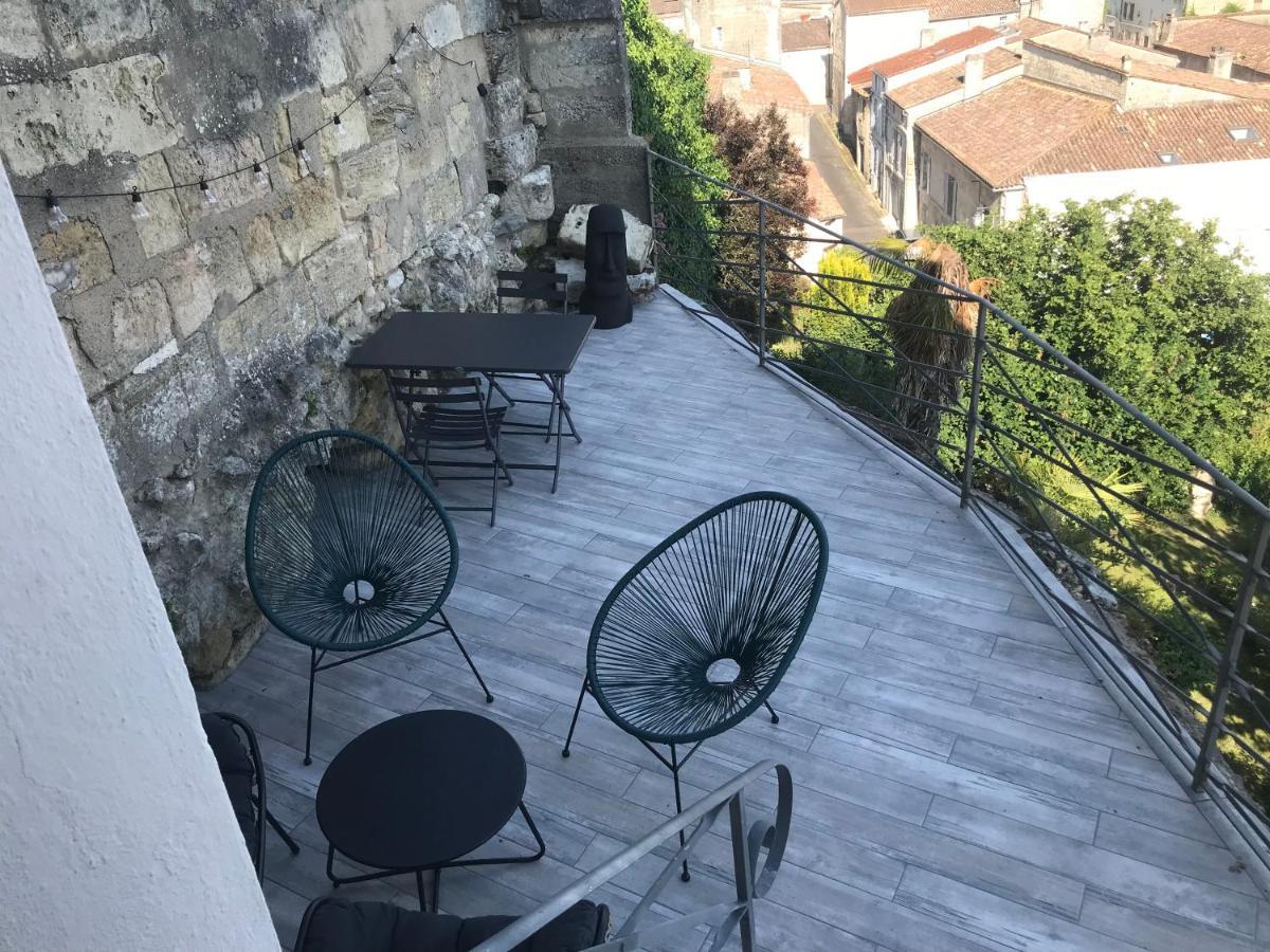 Bourg Superbe Appart Avec Vue Magnifique Luaran gambar